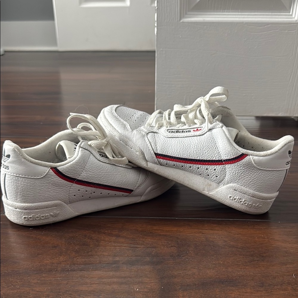 Adidas White and Red Sneakers Classic Design
